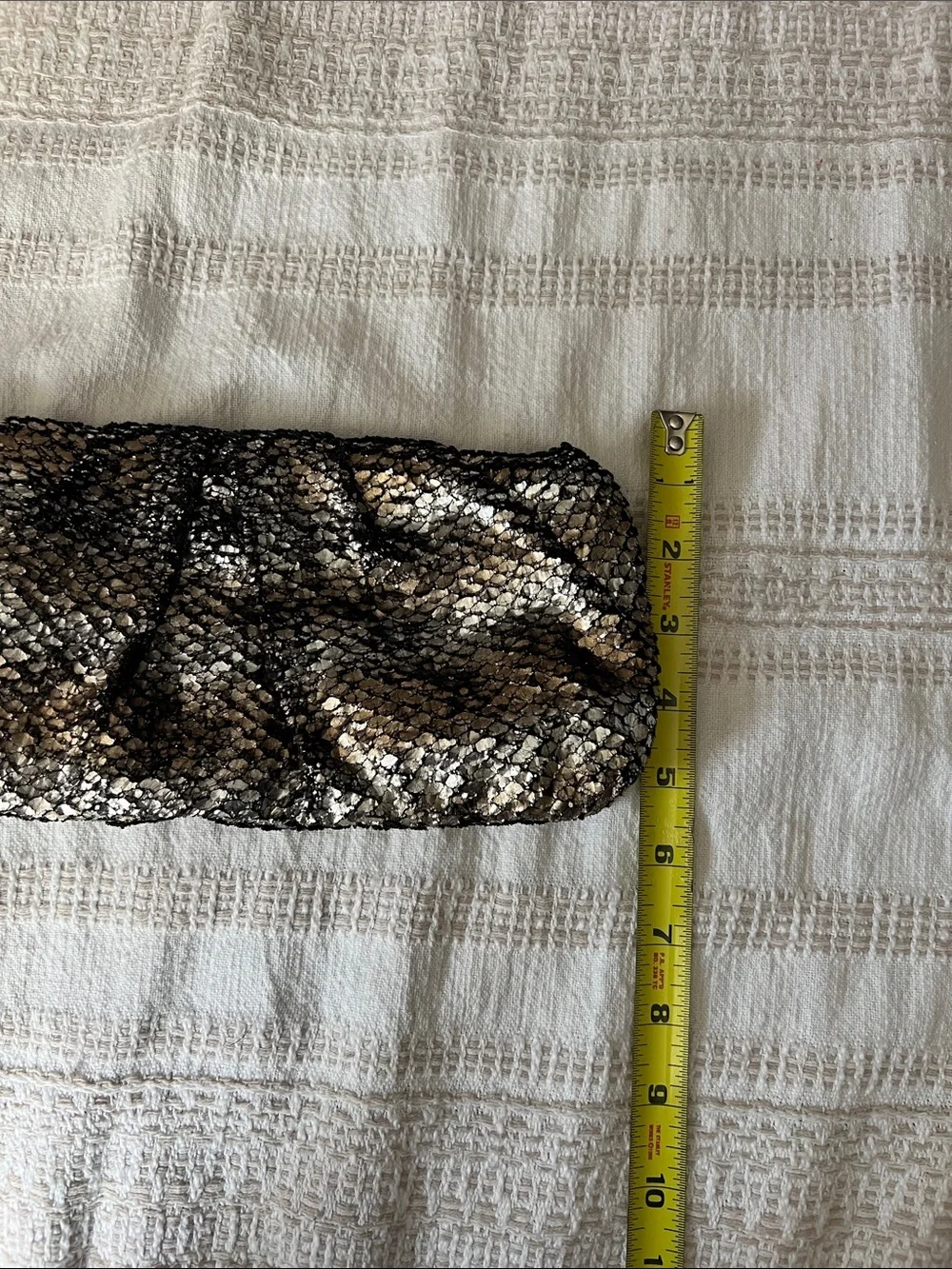 Jessica McClintock magnetic closure evening clutch bag